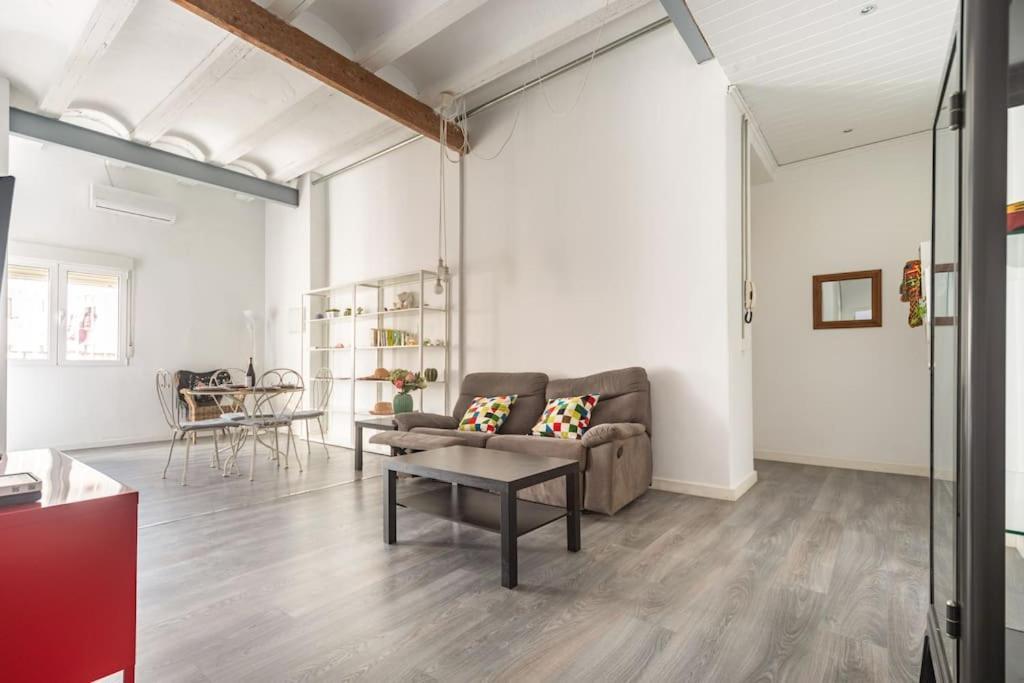 120 Sqm Loft-Style Apartment Beach Royal Marina Valencia Exterior photo
