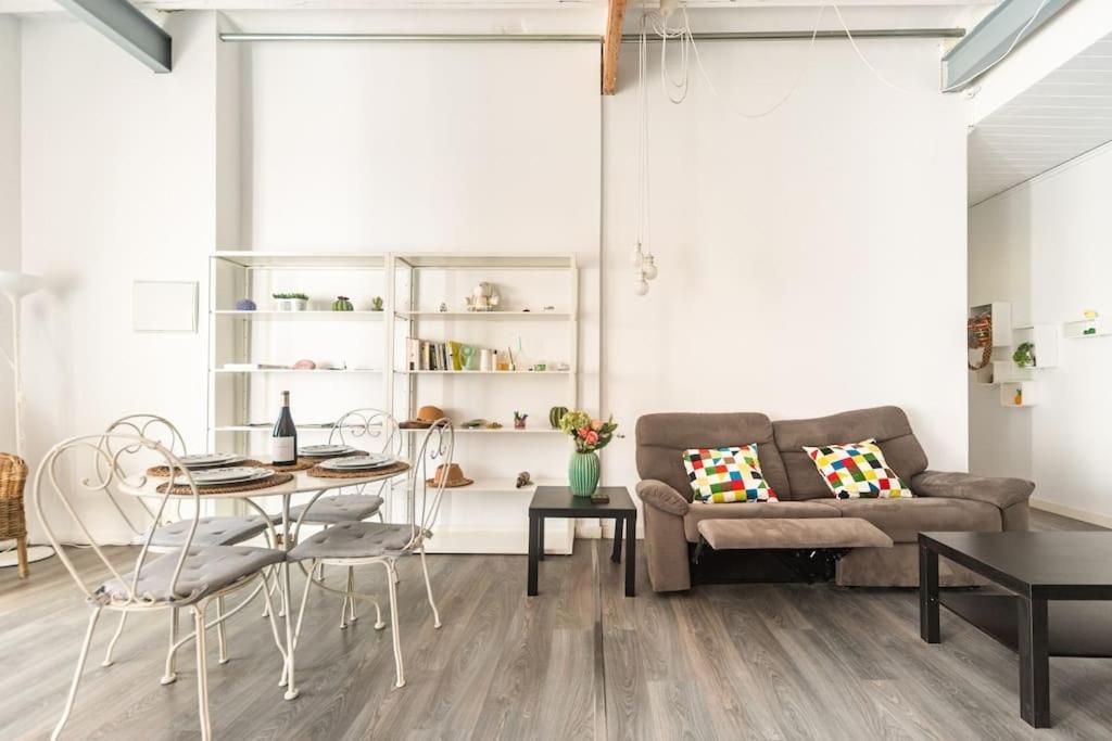 120 Sqm Loft-Style Apartment Beach Royal Marina Valencia Exterior photo